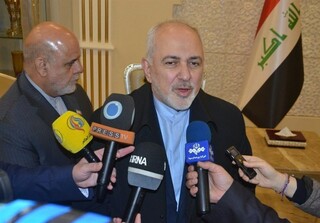 ظریف: رابطه ما با بغداد مانند برخی کشورها تصنعی نیست که بخواهیم پنهانی وارد عراق شویم