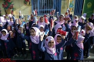 توزیع ۷۵۰۰ وعده تغذیه رایگان میان مدارس محروم استان