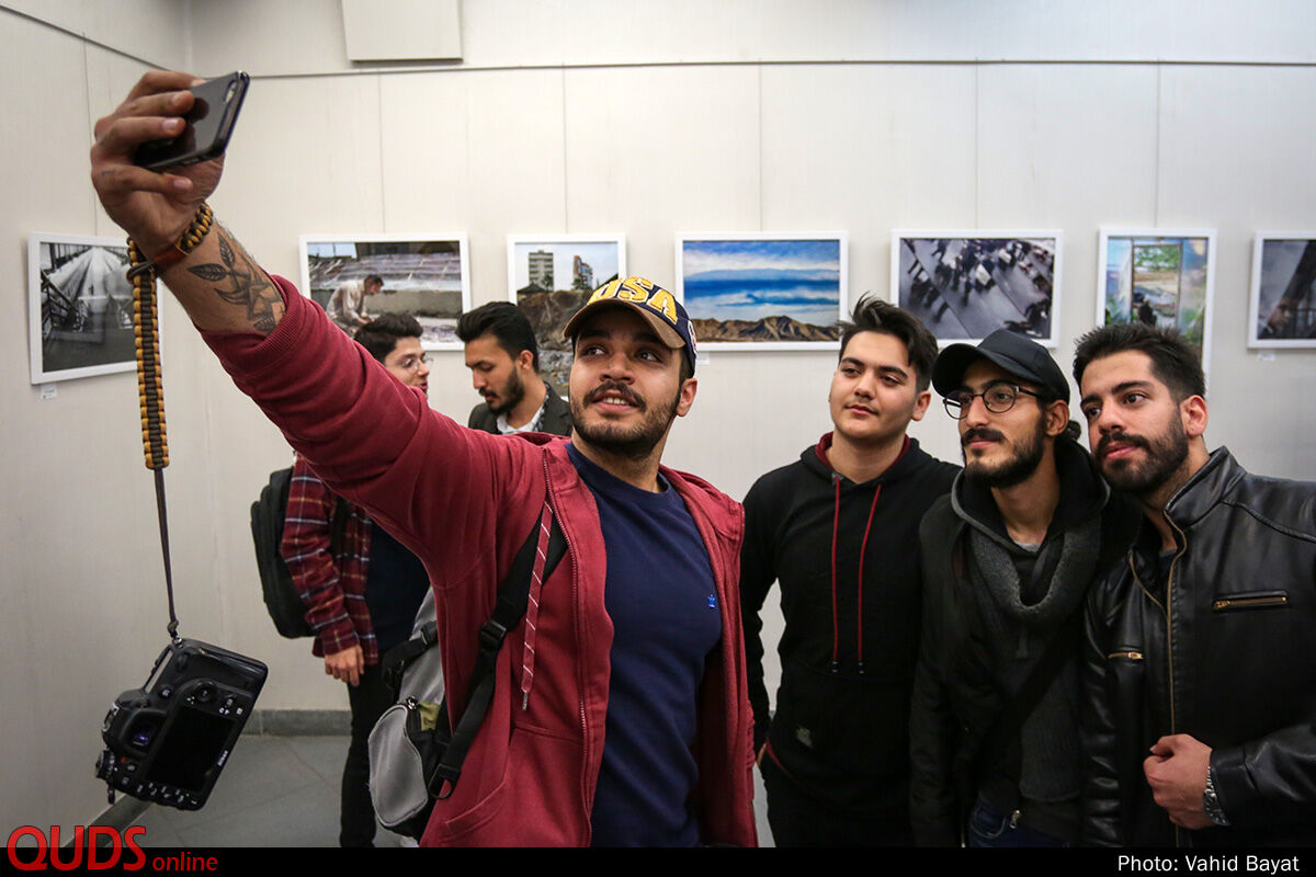 افتتاح نمایشگاه "گاهی نگاهی" در مشهد