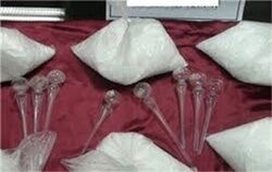 کشف مواد مخدر از مسافر پرواز استانبول در فرودگاه مشهد