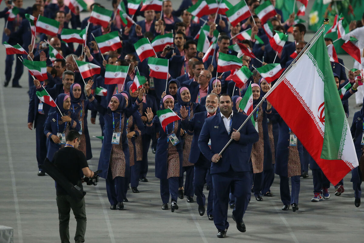 نگاهی به افتخار آفرینی و درخشش ورزشکاران ایرانی در چهل سال گذشته
