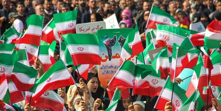 راهپیمایی  ۲۲ بهمن امروز با حال و هوایی متفاوت آغاز شد