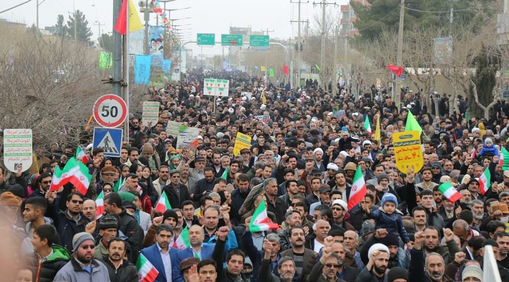 پیام قدردانی استاندار و نماینده ولی فقیه از مردم در پی حضور حماسی در راهپیمایی ۲۲بهمن 
