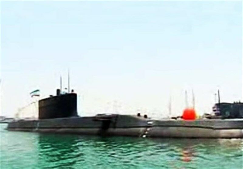 زیردریایی"فاتح" به ناوگان جنوب نیروی دریایی ارتش ملحق شد