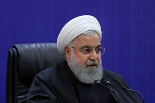 روحانی: شرکت‌های "شستا" باید واگذار شوند