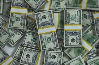 بازگشت دلار به کانال ۱۲ هزار تومانی