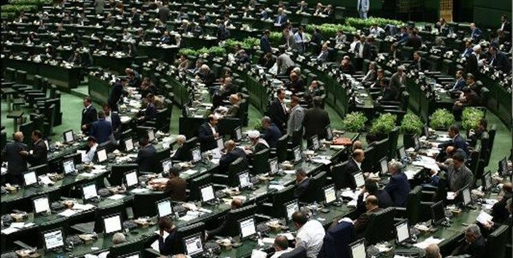 بیانیه ۲۰۰ نماینده مجلس در حمایت از تولید واکسن ایرانی
