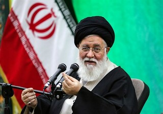  آیت‌الله علم‌الهدی: بیانیه گام دوم بیش از تفسیر نیاز به عمل دارد