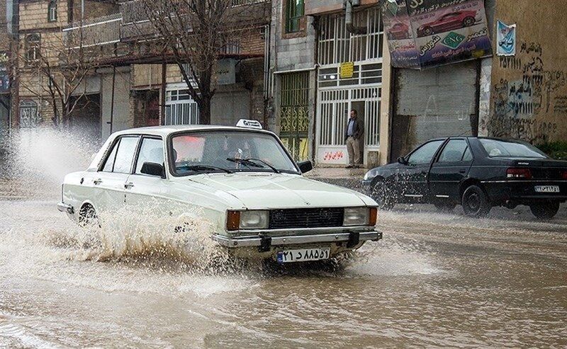 «‌دربند» تخلیه می‌شود/ وضعیت بحرانی در لرستان و کهگیلویه و بویراحمد/ ۱ کشته در سیل کهگیلویه و بویراحمد 

