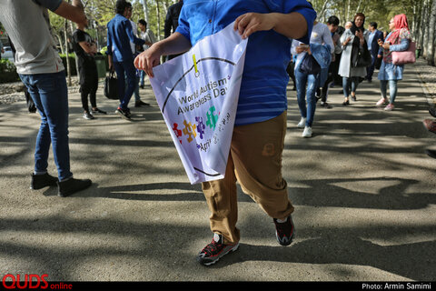 راهپیمایی کودکان اوتیسم در پارک ملت