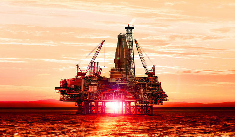 افزایش تولید و ذخیره سازی نفت آمریکا بازار را برهم می زند