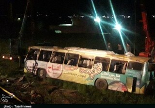تعداد کشته‌ها و مصدومان واژگونی اتوبوس در لرستان به ۴۳نفر رسید+ اسامی