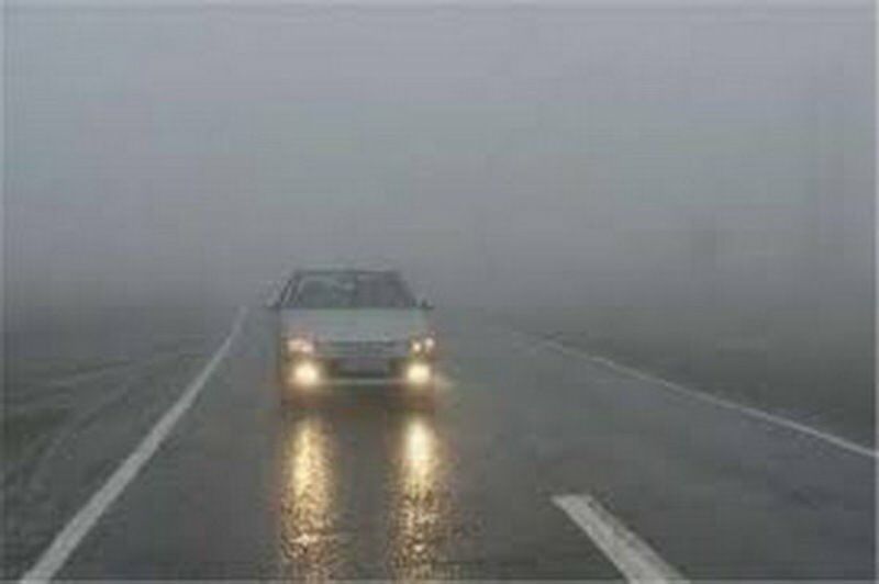 جاده مشهد- کلات مه آلود است
