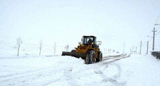 بارش برف شدید در "ورزقان" در دومین ماه بهار