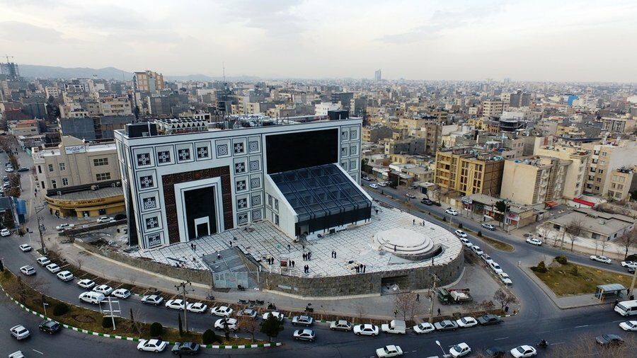 کتابخانه مرکزی امام خمینی (ره) مشهد در جمع ۵ کتابخانه پرامانت کشور