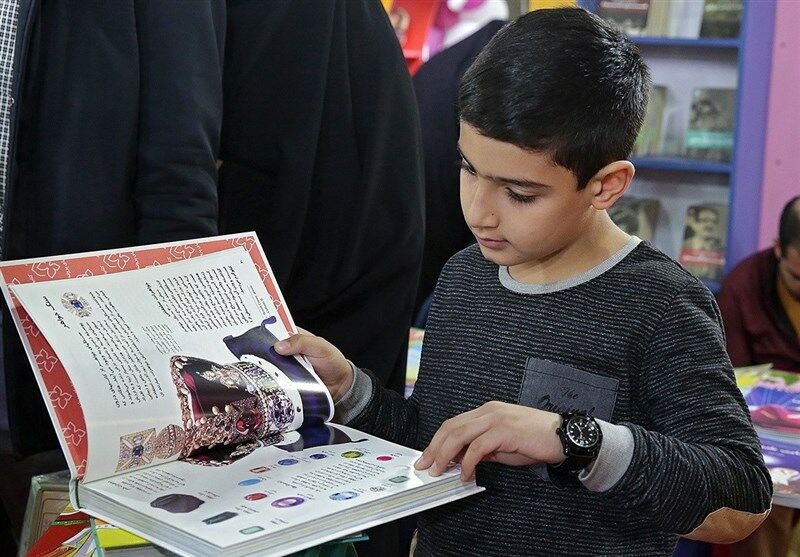 بیش از ۱۲۰۰ عنوان کتاب در حوزه کودک و نوجوان از سوی به‌نشر منتشر شد