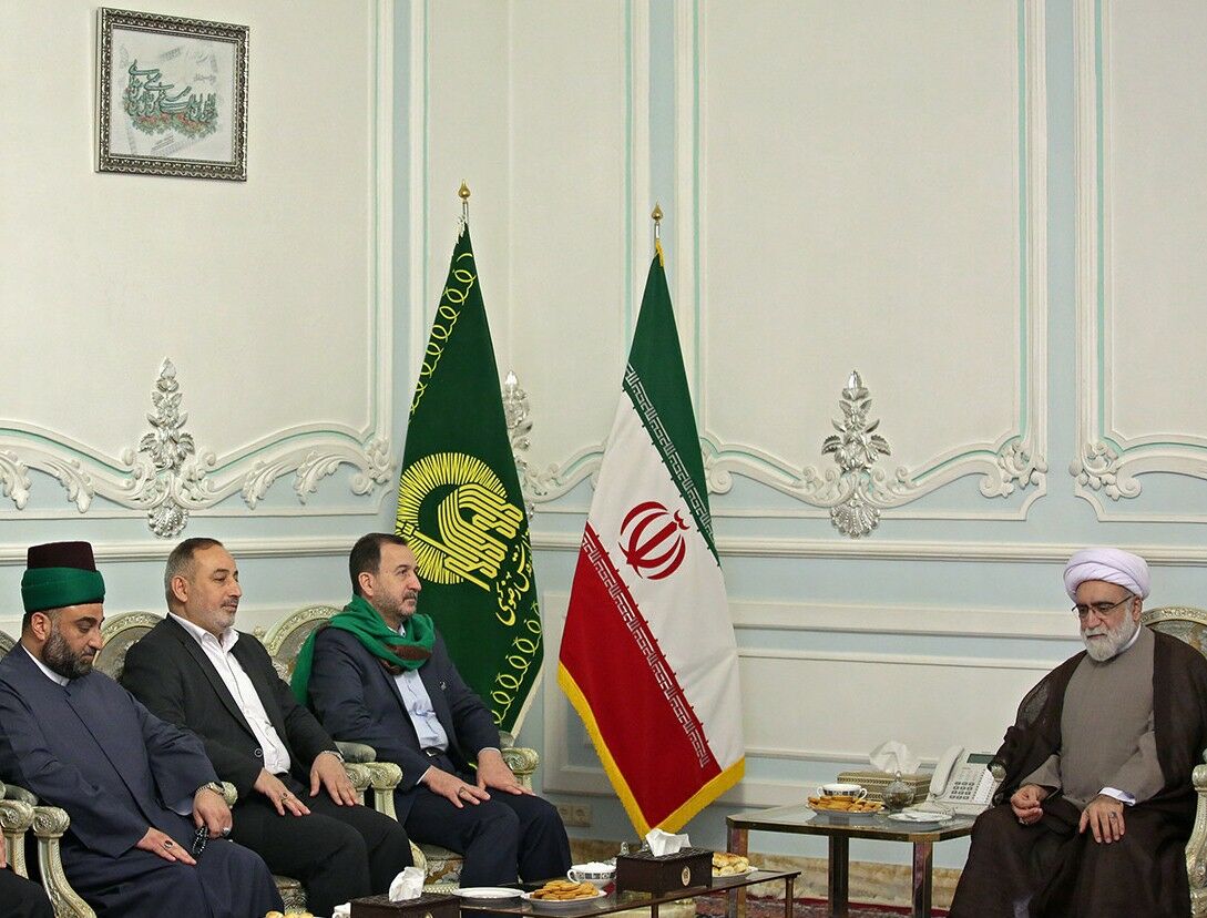 پیوند بین مردم ایران و عراق به برکت عتبات عالیات ناگسستنی است