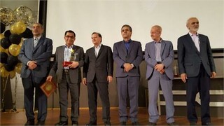 روابط عمومی شرکت فولاد خوزستان ستاره طلایی گرفت