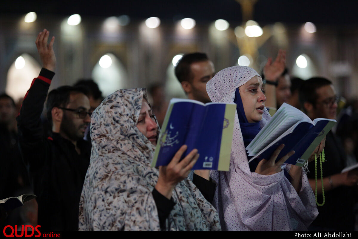مراسم احیا شب نوزدهم ماه مبارک رمضان در حرم مطهر رضوی