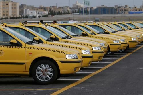حمل و نقل مشهد خیلی پیر است/نظارتی بر تاکسیهای اینترنتی نیست