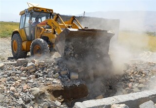مسدود سازی ۲ حلقه چاه عمیق غیر مجاز در مشهد