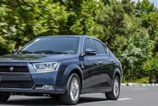 شرایط فروش خودروی دنا پلاس اتوماتیک از سوی ایران خودرو اعلام شد