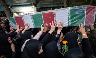 تشییع ۹ شهید گمنام دفاع مقدس و مدافع حرم در مشهد