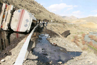 روند انتقال سوخت ترانزیت در کردستان نیازمند تجدیدنظر است