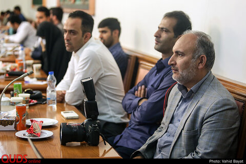 نشست خبری قائم مقام تولیت آستان قدس رضوی در خصوص برنامه‌های دهه کرامت
