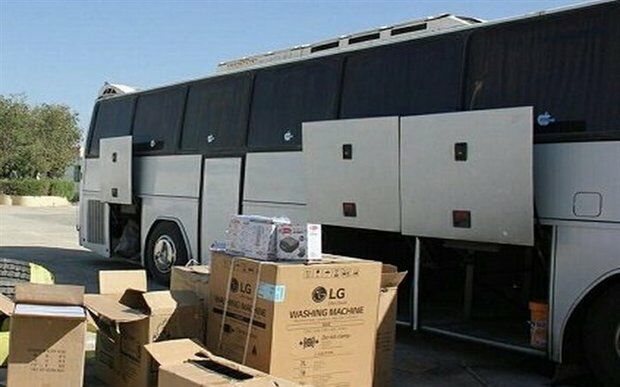 توقف سه دستگاه اتوبوس حامل کالاهای قاچاق میلیاردی در زنجان