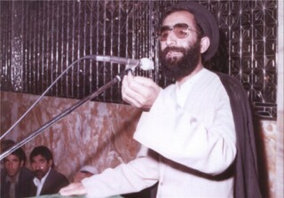 زلزله فردوس زمینه آشنایی شهید کامیاب با مقام معظم رهبری شد/شهید کامیاب معتقد بود مجلس انقلابی میتواند آرمانهای نظام را محقق کند