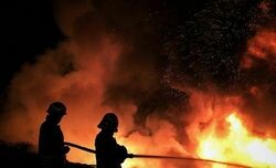 مهار آتش سوزی در منطقه ویژه اقتصادی سرخس