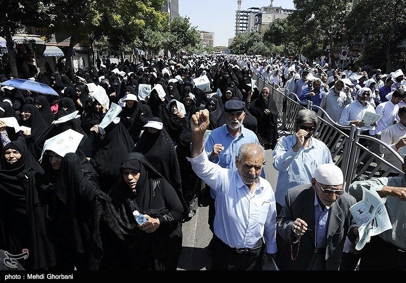 راهپیمایی بزرگ عفاف و حجاب در مشهدمقدس آغاز شد 