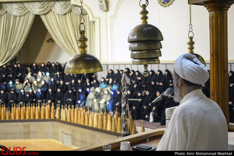 عیادت خدام آستان قدس رضوی از بیماران بیمارستان بنت الهدی و پاستور