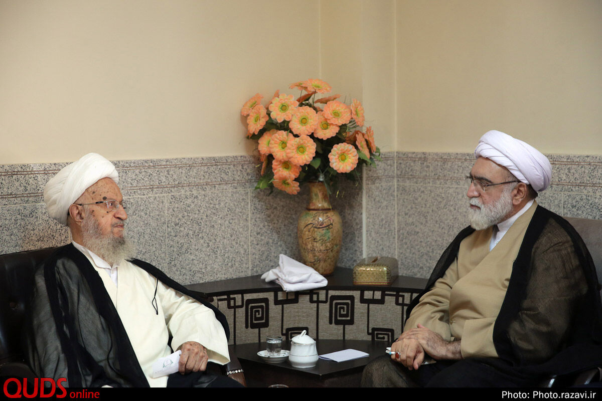 دیدار تولیت آستان قدس رضوی با علما و مراجع تقلید در مشهد
