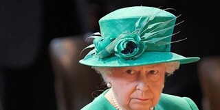  اذعان ملکه الیزابت به بی‌کفایتی سیاستمداران انگلیسی

