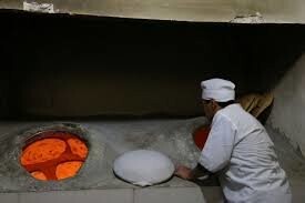 روزانه پنج هزار قرص نان از کاشمر صادر می‌شود