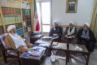 استکبار به دنبال گرفتن دو فرهنگ "حسینی و مهدوی" از شیعیان است 