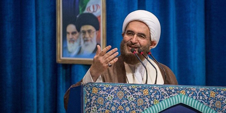 حجت الاسلام حاج علی اکبری در نماز جمعه تهران: دشمن برای ایجاد گسل‌های داخلی سرمایه گذاری کرده است