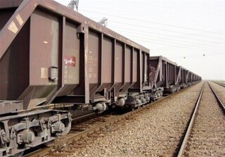 حمل ۲ میلیون و ۴۰۰ هزار تن مواد اولیه فولادسازی از راه آهن شرق کشور