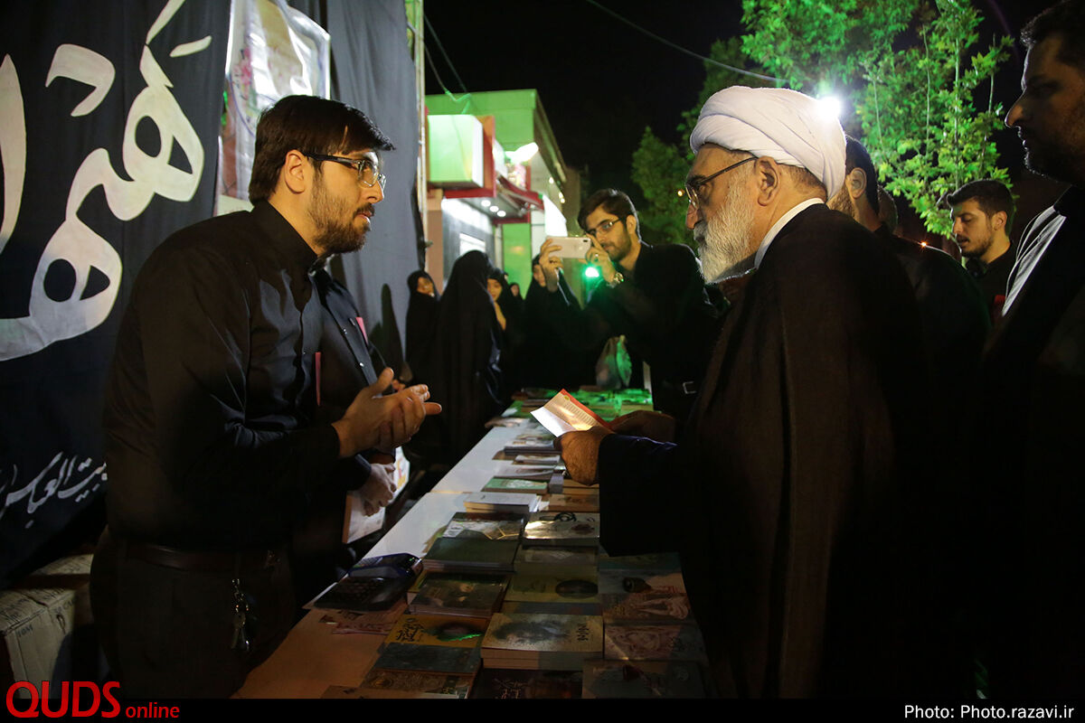 حضور تولیت آستان قدس رضوی در ایستگاه و چایخانه امام هادی علیه السلام