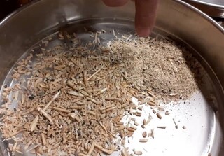 اختلاط ۷۰۰هزار تن سنگ و خاک با گندم نانوایی‌ها