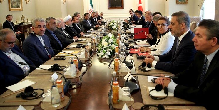 روحانی: پیشرفت‌های خوبی برای گسترش همکاری‌های دفاعی ایران و ترکیه حاصل شده است