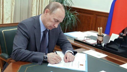 پوتین قانون "اصلاحات در قانون اساسی" را امضاء کرد
