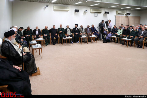 دیدار دست‌اندرکاران کنگره ملی ۶۲۰۰ شهید استان مرکزی با مقام معظم رهبری