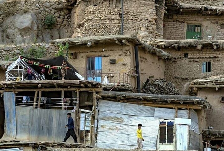 سقف های لرزان روستایی در چهار محال و بختیاری مقاوم سازی می شود/لردگان نیازمند محرومیت زدایی سقف های لرزان روستایی در چهار محال و بختیاری مقاوم سازی می شود/لردگان نیازمند محرومیت زدایی