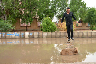باران مدارس گناوه را تعطیل کرد