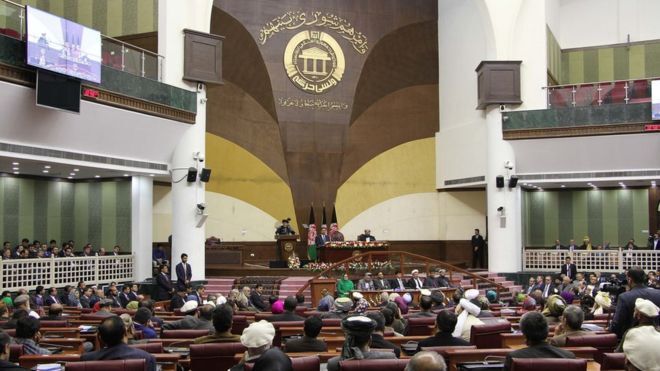 حمله موشکی به پارلمان افغانستان خسارتی در پی نداشت