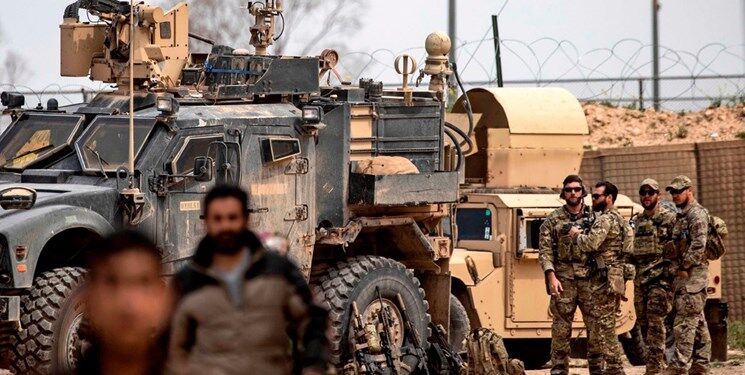 آسوشیتدپرس: ۱۰۰۰ نظامی آمریکایی از سوریه به کویت، عراق و اردن منتقل می‌شوند

