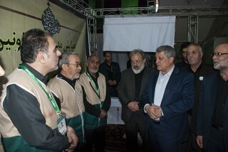 رییس شورای شهر تهران از ایستگاه‌های خدمت‌رسانی به زائران پیاده در مشهد دیدن کرد